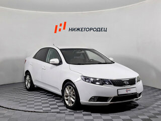 2012 Kia Cerato 6-speed II, белый, 773000 рублей, вид 3