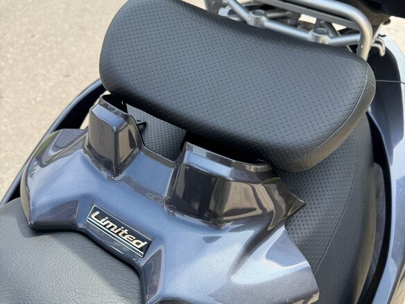 2012 Suzuki Burgman (SkyWave) 400, серый, 450000 рублей - вид 16