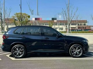 2024 BMW X5 Long 30Li IV (G05/G18) Рестайлинг, чёрный, 7256000 рублей, вид 5