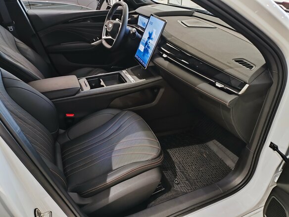 2026 Geely Preface I, белый, 3357990 рублей - вид 8