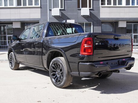 2026 Ram 1500 Crew Cab V Рестайлинг, чёрный, 11900000 рублей, вид 5