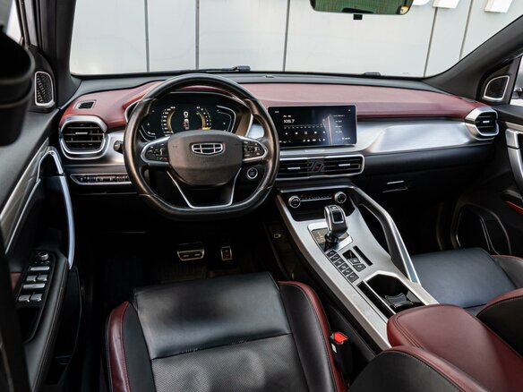 2022 Geely Coolray I, серый, 1620000 рублей - вид 5