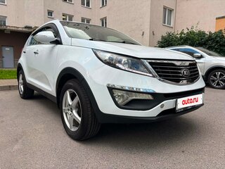 2013 Kia Sportage III, белый, 999000 рублей, вид 1
