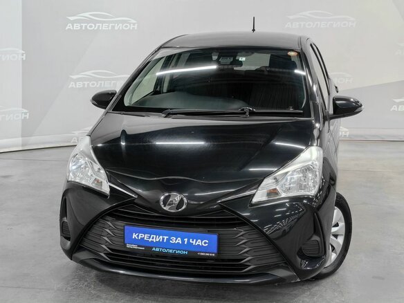 2018 Toyota Vitz III (XP130) Рестайлинг 2, чёрный, 975000 рублей - вид 24