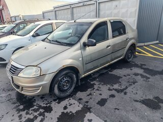 2010 Renault Logan I Рестайлинг, бежевый, 270000 рублей, вид 1