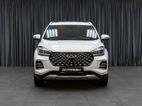 2023 Chery Tiggo 4 Pro I Рестайлинг, белый - вид 2