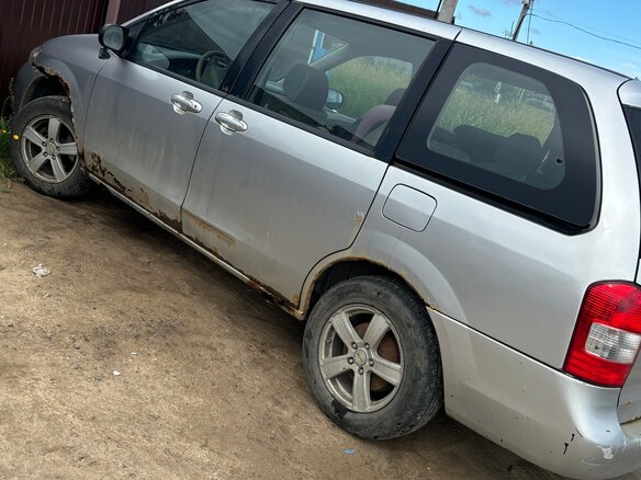 2003 Mazda MPV II (LW), серый - вид 2