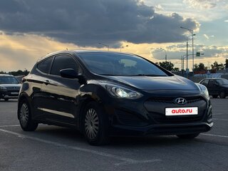 2013 Hyundai i30 II, чёрный, 800000 рублей, вид 2