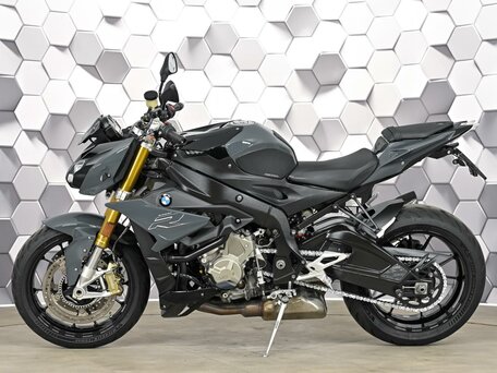 2018 BMW S 1000 R, серый, 1099000 рублей, вид 2