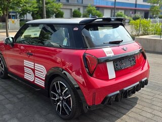 2026 Mini Hatch JCW IV (F65/F66/J01), красный, 7100000 рублей, вид 4