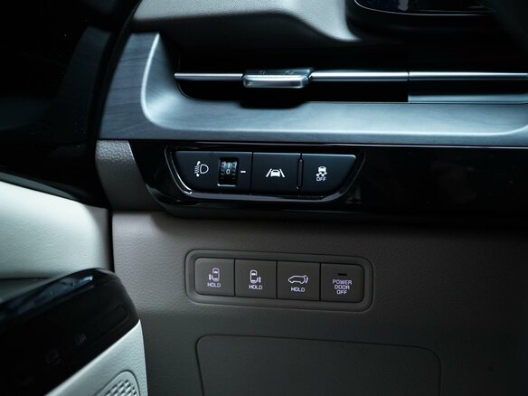 2020 Kia Carnival IV, чёрный - вид 22