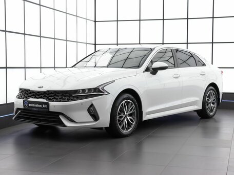 Kia K5 III