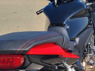 2021 Honda CBR 650R, чёрный, 950000 рублей, вид 2