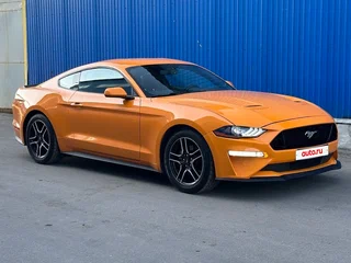 2019 Ford Mustang VI Рестайлинг, оранжевый, 2500000 рублей, вид 5