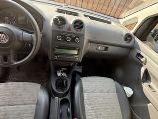 2012 Volkswagen Caddy III Рестайлинг, чёрный, 650000 рублей, вид 4