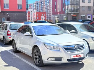 2013 Opel Insignia I, серебристый, 930000 рублей, вид 2