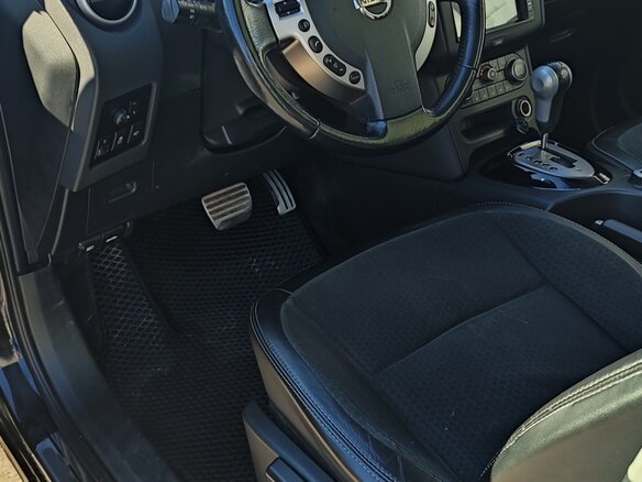 2013 Nissan Qashqai I Рестайлинг, чёрный, 900000 рублей - вид 5