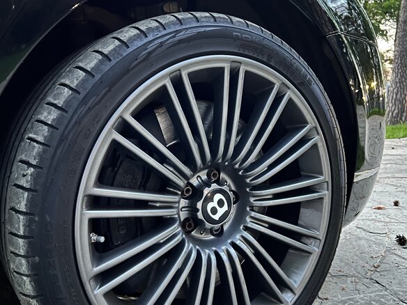 2011 Bentley Continental Flying Spur, чёрный, 3000000 рублей - вид 8