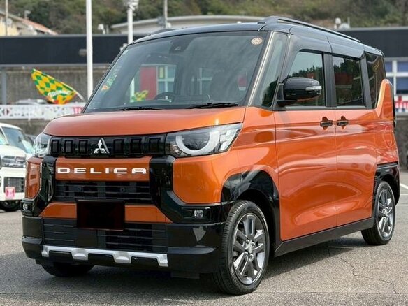 2023 Mitsubishi Delica Mini I, оранжевый - вид 2