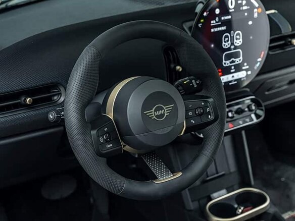 2025 Mini Hatch C IV (F65/F66/J01), зелёный, 3520000 рублей - вид 15