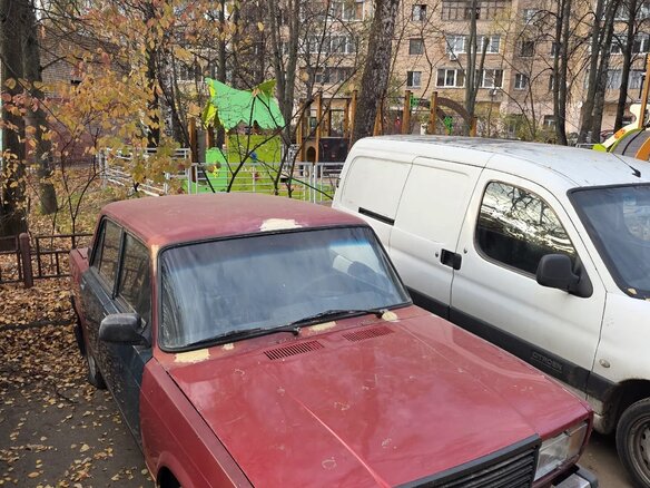 2005 Lada (ВАЗ) 2107, красный, 120000 рублей - вид 1