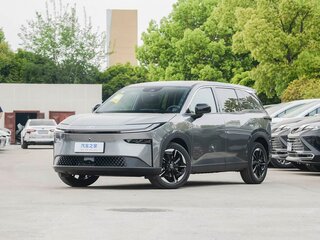 2026 Toyota bZ3X 58.3 kWh, серый, 2650000 рублей, вид 1