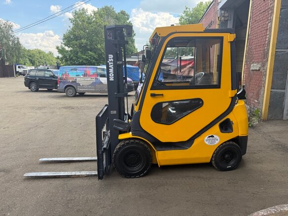 2018 Komatsu FG, жёлтый, 1100000 рублей