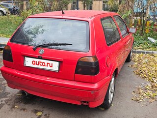 1994 Volkswagen Golf III, красный, 320000 рублей, вид 4