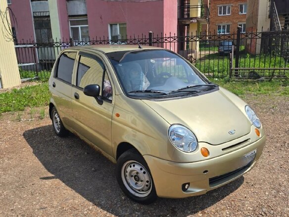 2010 Daewoo Matiz I Рестайлинг, бежевый, 160000 рублей