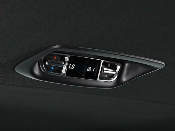 2025 Mercedes-Benz V-Класс Extra Long 300 d экстра длинный III (W447) Рестайлинг 2, чёрный, 13700000 рублей - вид 19