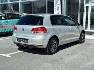 2010 Volkswagen Golf VI, серебристый, 670000 рублей, вид 5