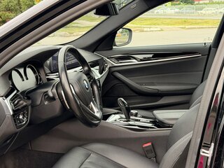2020 BMW 5 серии 520d xDrive VII (G30/G31/G38), чёрный, 3600000 рублей, вид 4