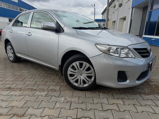 2012 Toyota Corolla X (E140, E150) Рестайлинг, серебристый, 950000 рублей, вид 3