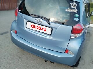 2014 Toyota Ractis II, голубой, 680000 рублей, вид 2