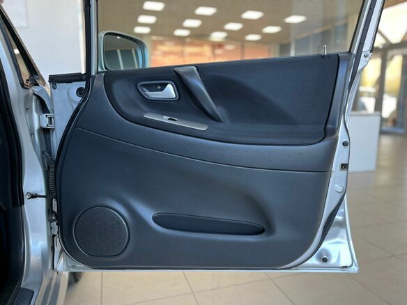 2006 Suzuki Liana I Рестайлинг, серебристый, 490000 рублей - вид 18