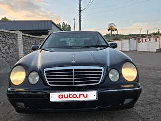1999 Mercedes-Benz E-Класс 240 II (W210, S210), чёрный, 550000 рублей, вид 2