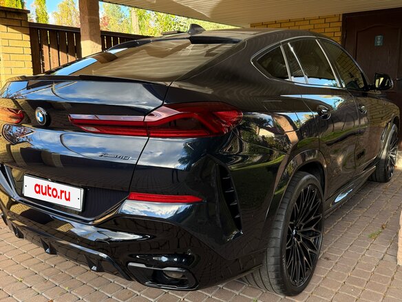 2021 BMW X6 40i III (G06), чёрный, 7750000 рублей - вид 29