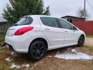 2011 Peugeot 308 I Рестайлинг, белый, 570000 рублей, вид 3
