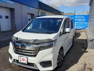 2021 Honda Stepwgn Spada V Рестайлинг, белый, 2530000 рублей, вид 2