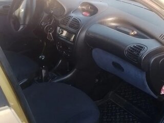 2003 Peugeot 206, жёлтый, 230000 рублей, вид 4