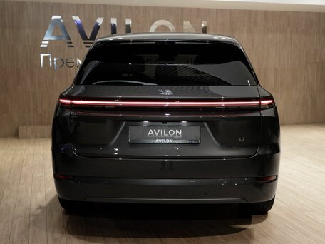2026 Li Auto (Lixiang) L7 52.3 kWh I Рестайлинг, серый, 10590000 рублей, вид 4