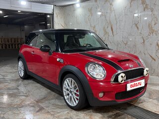 2008 Mini Hatch JCW II (R56), красный, 1600000 рублей, вид 1