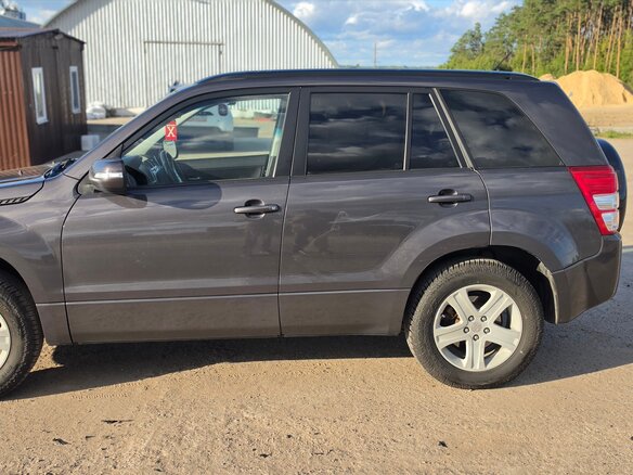 2011 Suzuki Grand Vitara II Рестайлинг, серый, 1050000 рублей - вид 3
