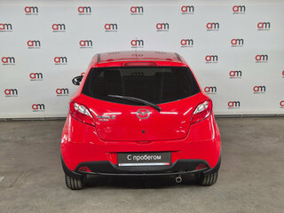 2013 Mazda 2 II Рестайлинг (DE2), красный, 899000 рублей, вид 5
