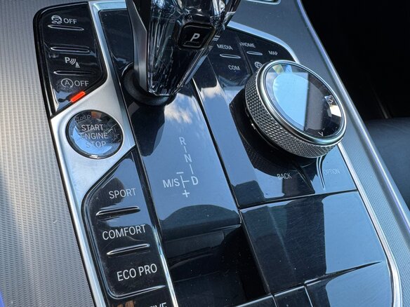 2019 BMW X5 30d IV (G05/G18), синий, 6199000 рублей - вид 24