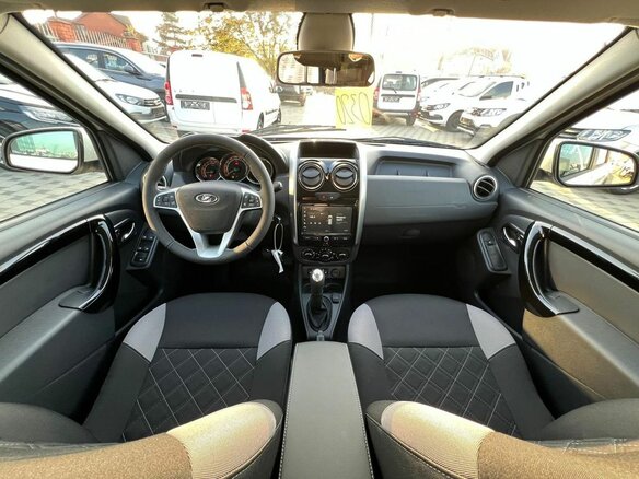 2026 Lada (ВАЗ) Largus Cross I Рестайлинг, белый, 2022000 рублей - вид 12