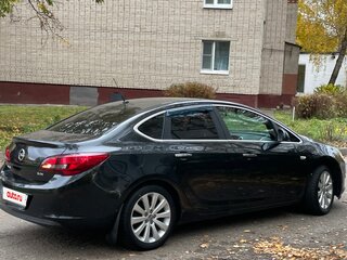 2013 Opel Astra J Рестайлинг, чёрный, 870000 рублей, вид 3