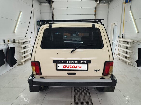 2001 Lada (ВАЗ) 2121 (4x4) I Рестайлинг, бежевый, 420000 рублей - вид 3