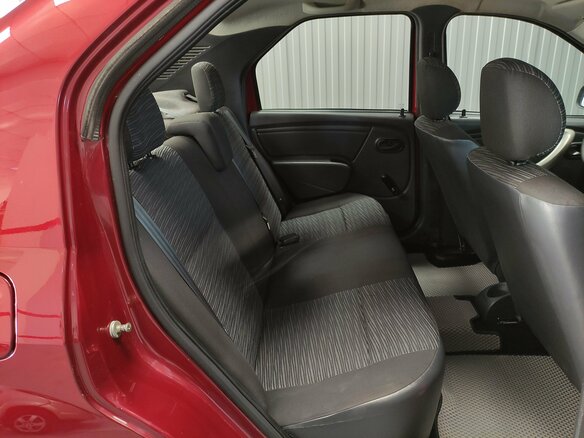 2011 Renault Logan I Рестайлинг, красный, 390000 рублей - вид 9