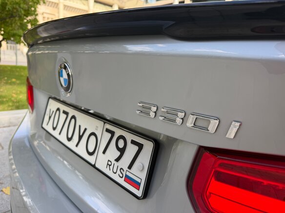 2016 BMW 3 серии 330i VI (F3x) Рестайлинг, серебристый - вид 9